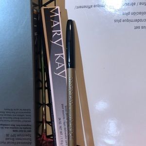 Brow definer pencils